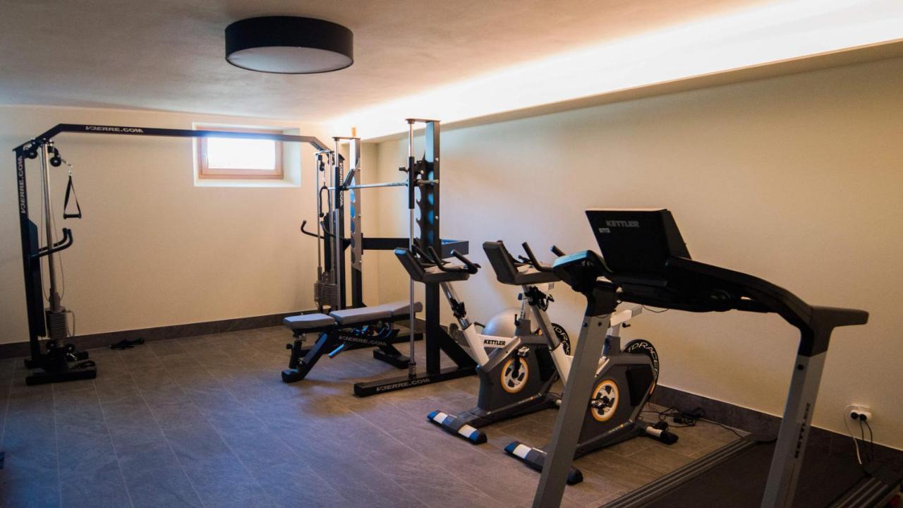 Sport Hotel ลีวินโญ ภายนอก รูปภาพ