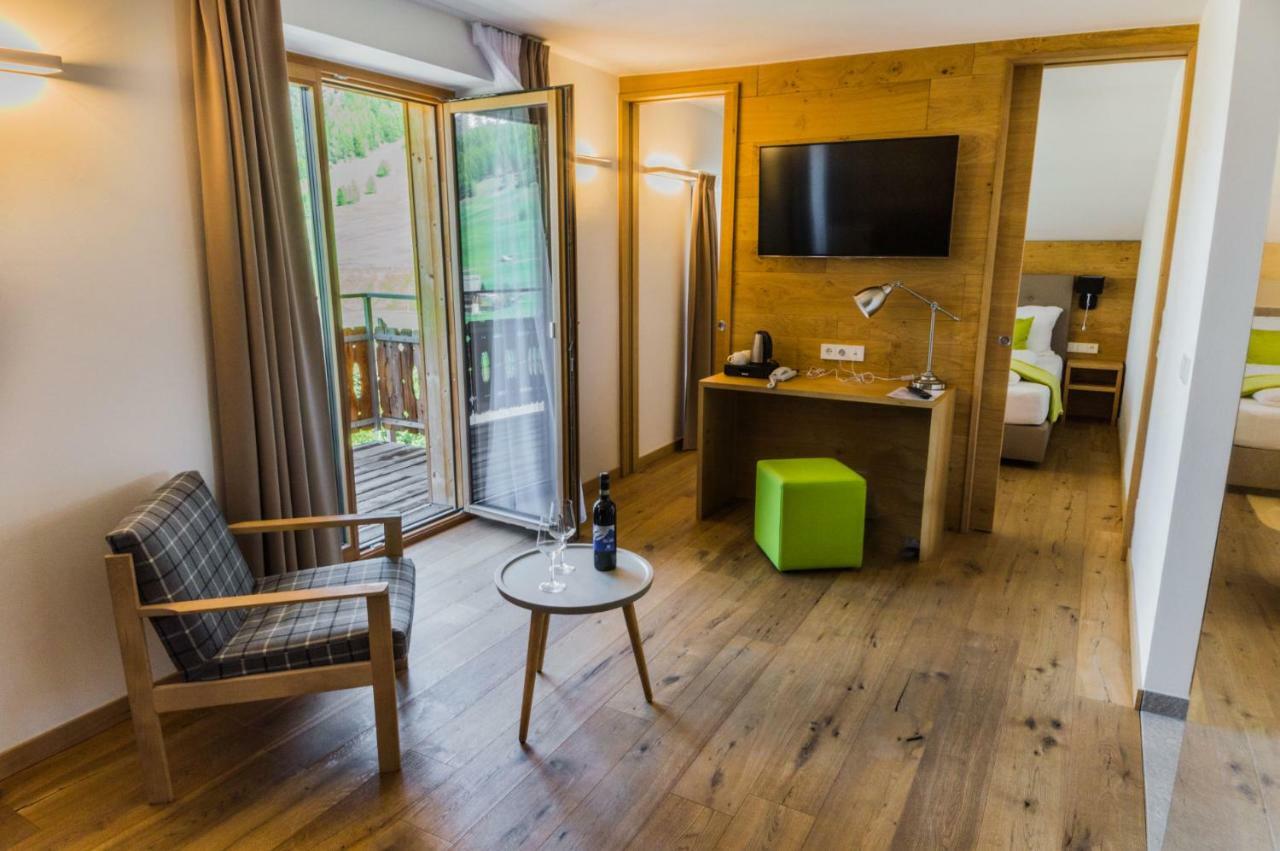 Sport Hotel ลีวินโญ ภายนอก รูปภาพ